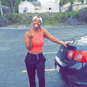 Meet your Posher, Shondrea